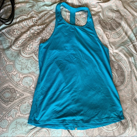 Bundle of two S workout tanks - Picture 2 of 8